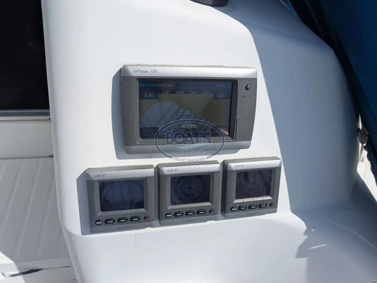 Gibert Marine GIB SEA 302 DI