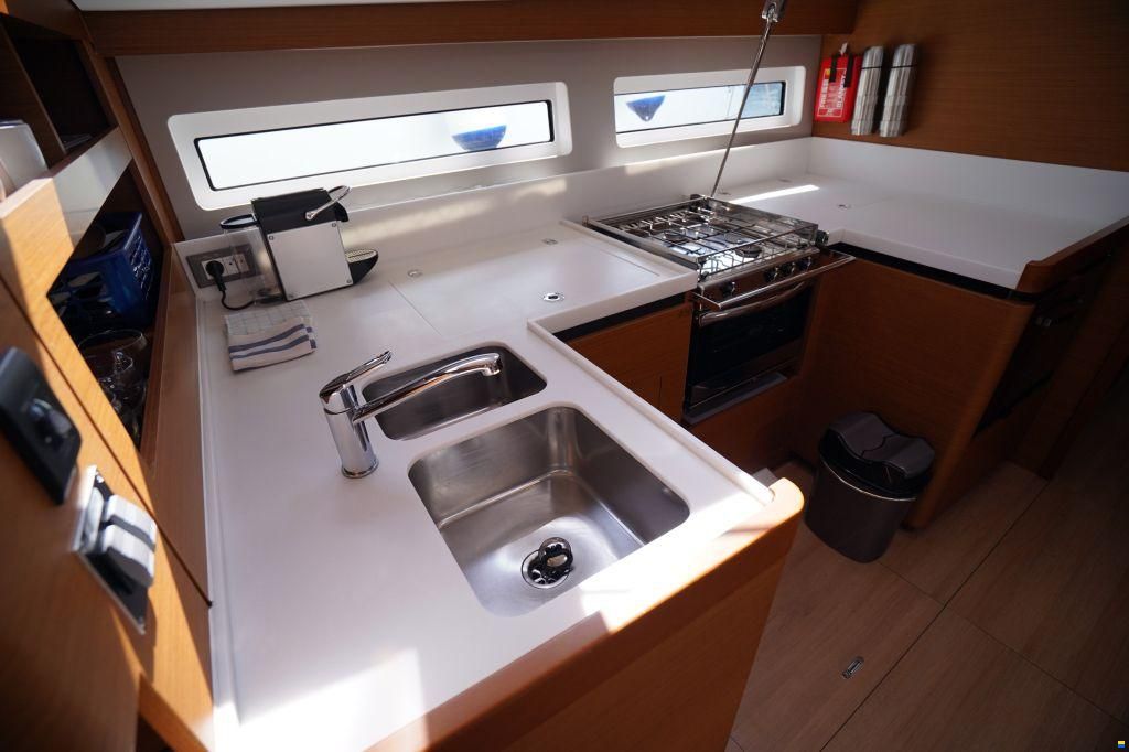 Jeanneau Sun Odyssey 490