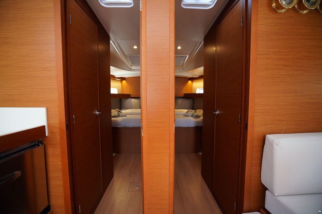 Jeanneau Sun Odyssey 490