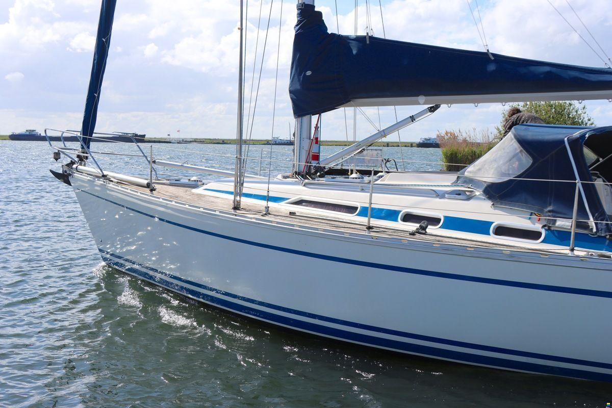 Bavaria 38