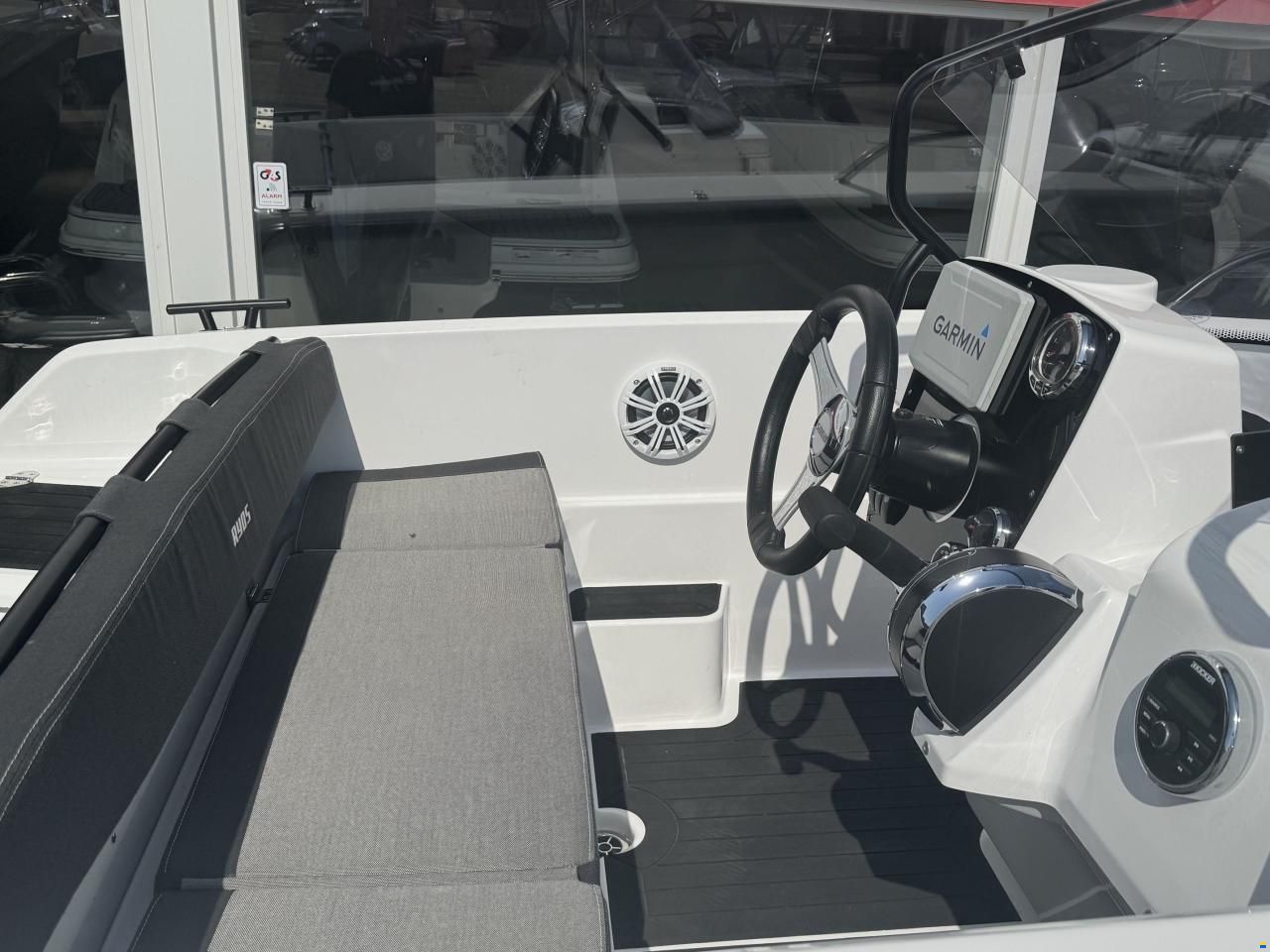 Ryds 490 VI Sport X-Line - Mercury F60 ELPT-E