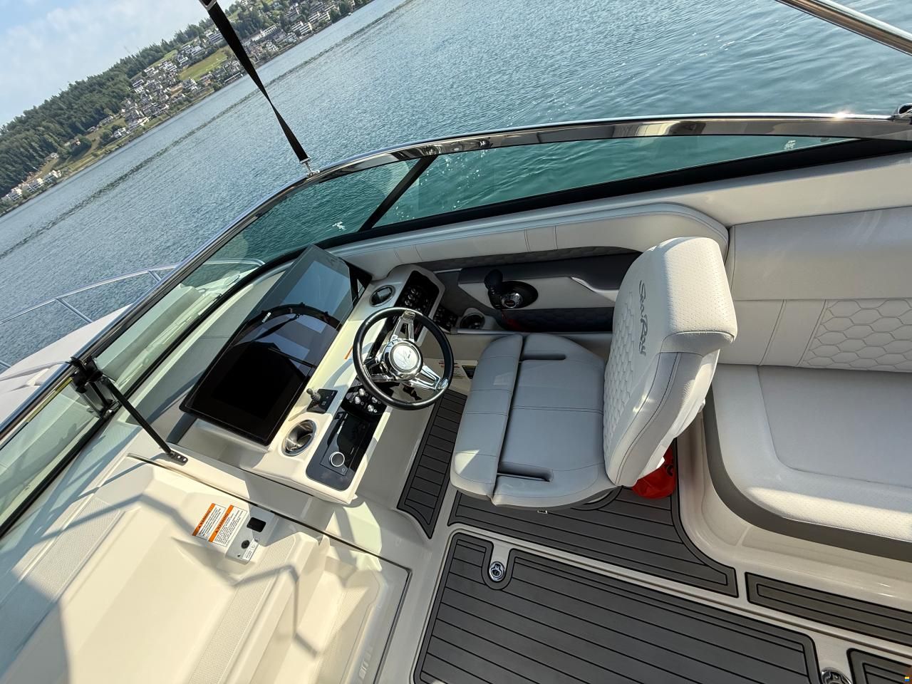 Sea Ray Sun Sport Europe SSE 250