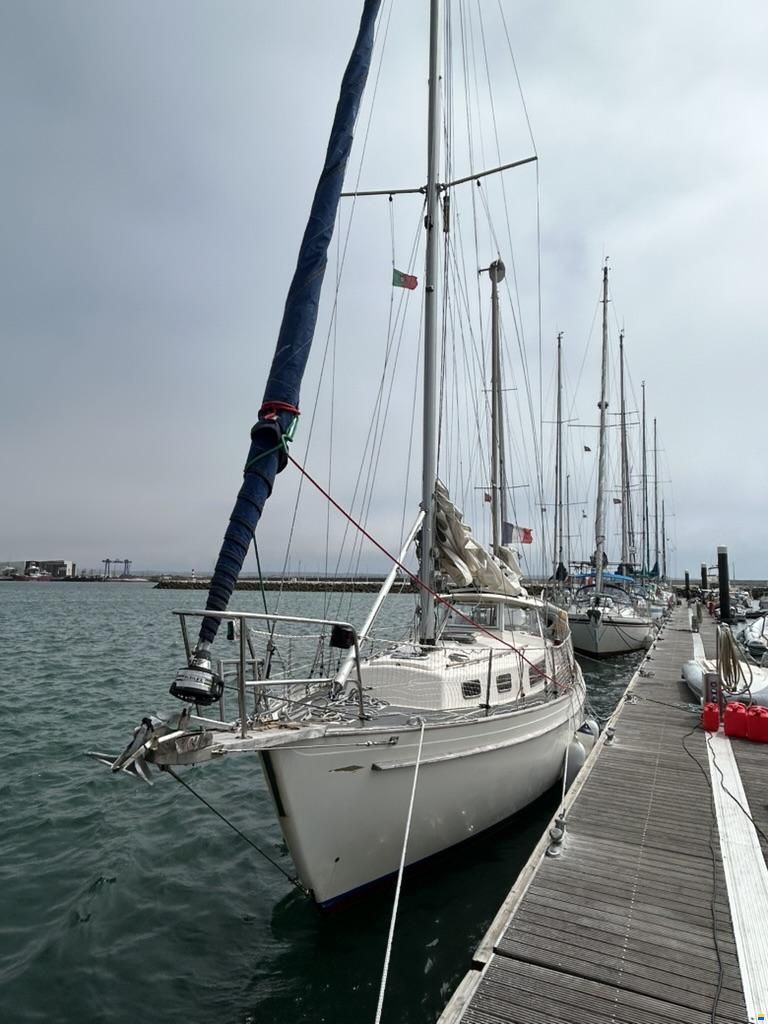 Hallberg-Rassy Rasmus 35 Ketch