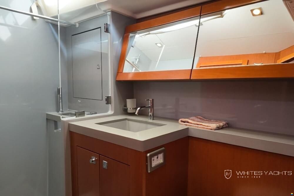 Beneteau Oceanis 55