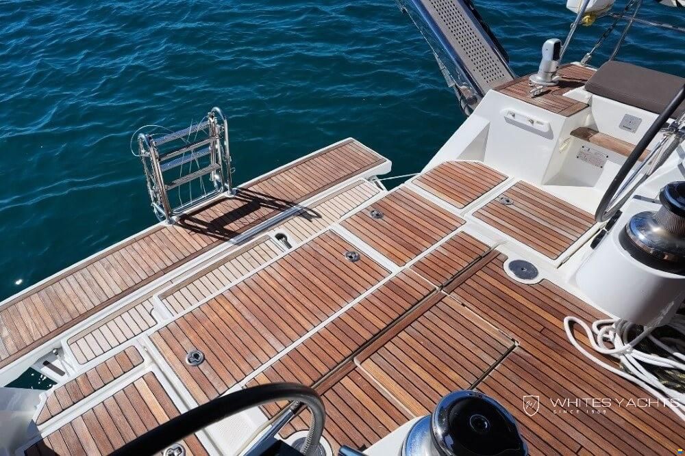 Beneteau Oceanis 55