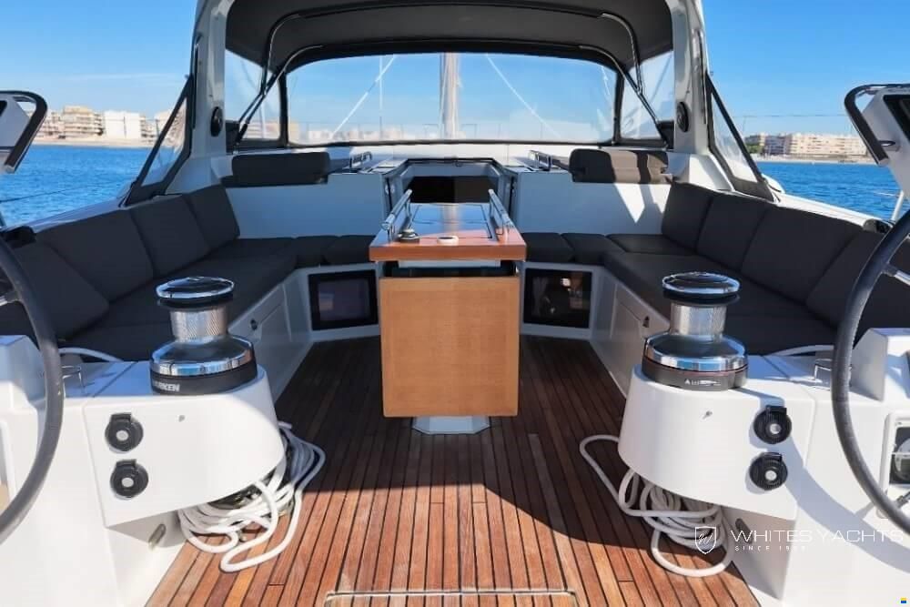 Beneteau Oceanis 55