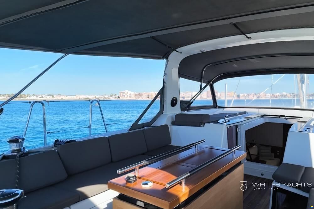 Beneteau Oceanis 55