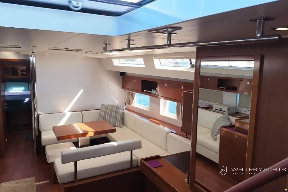 Beneteau Oceanis 55