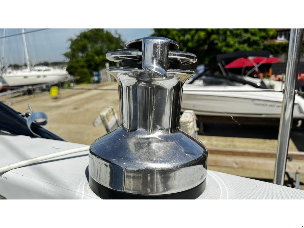 Contessa 32