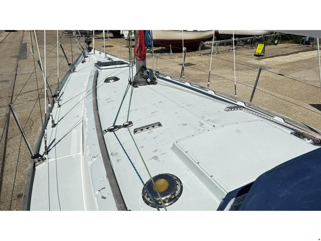 Contessa 32