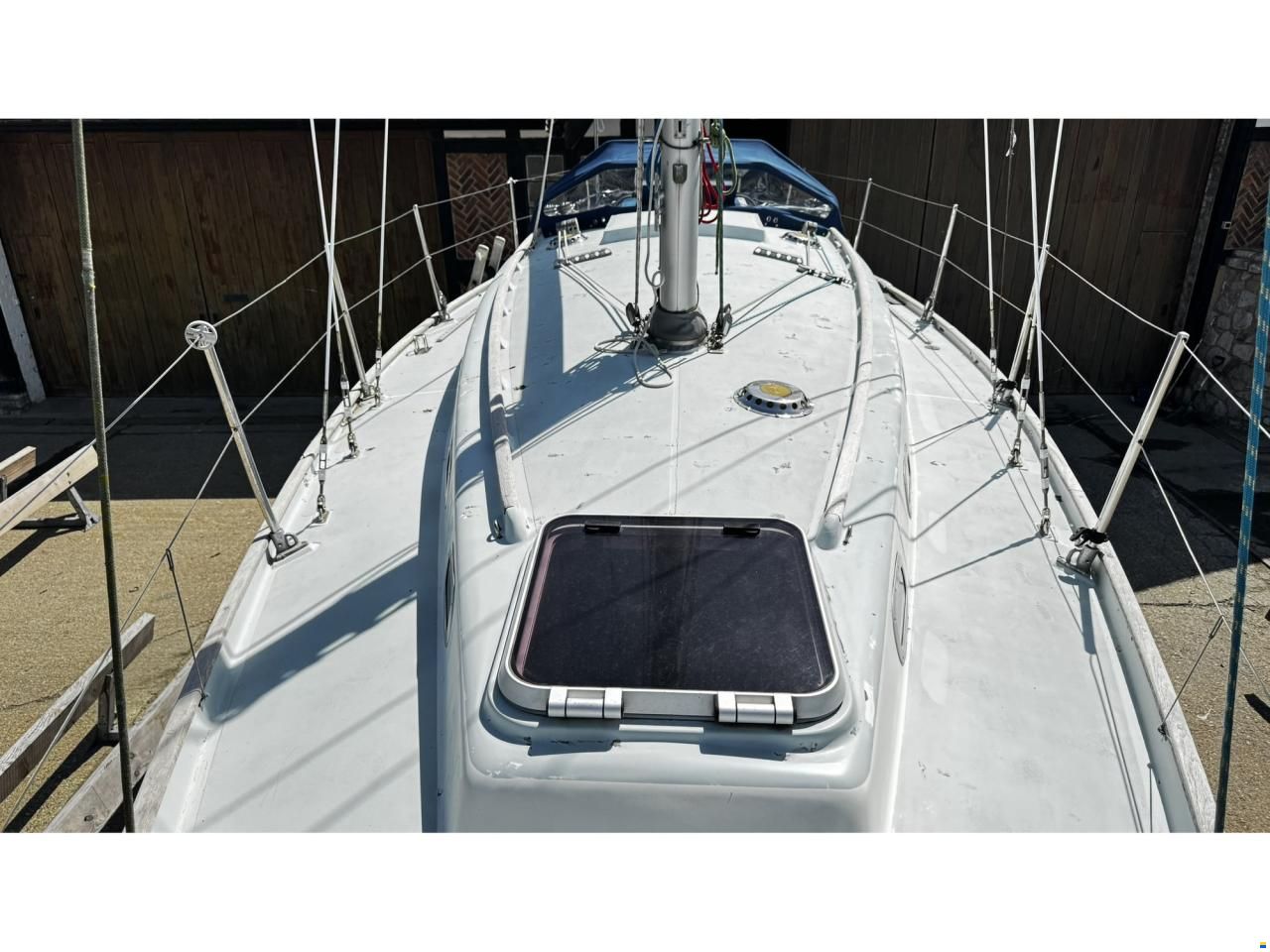 Contessa 32