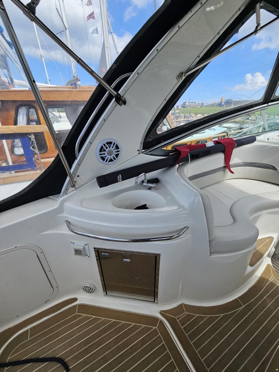 Chaparral 290 Signature