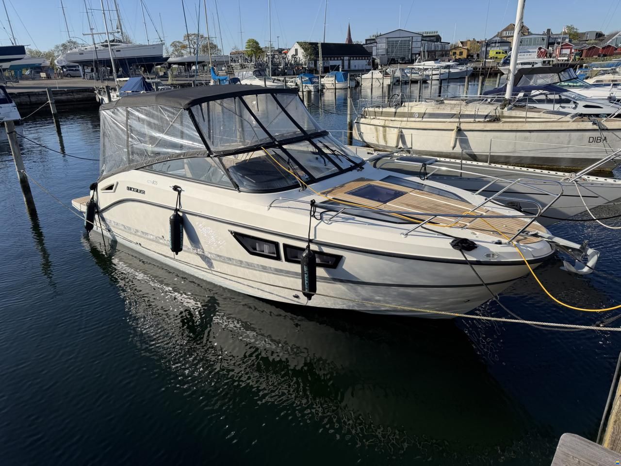 Quicksilver Active Cruiser 805