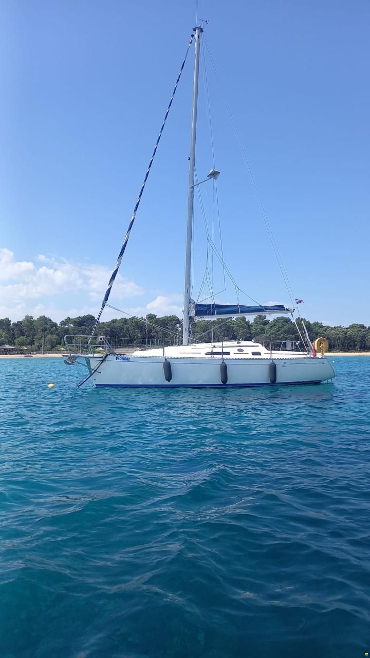 Dufour 30 Classic