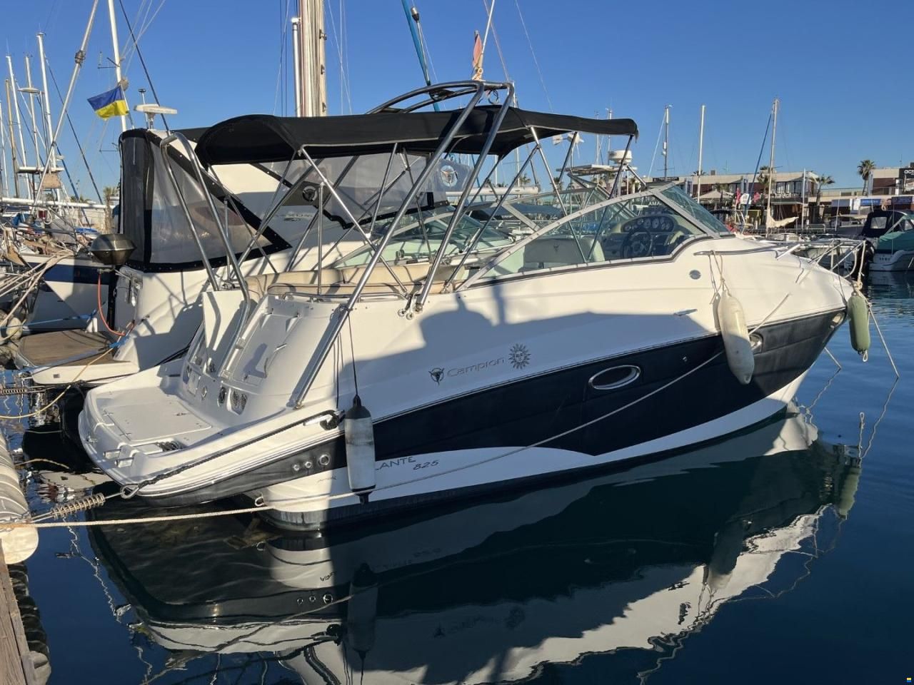 Campion Allante 825 Mid Cabin