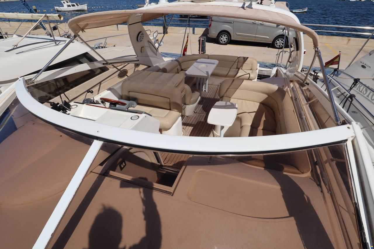 Princess V42