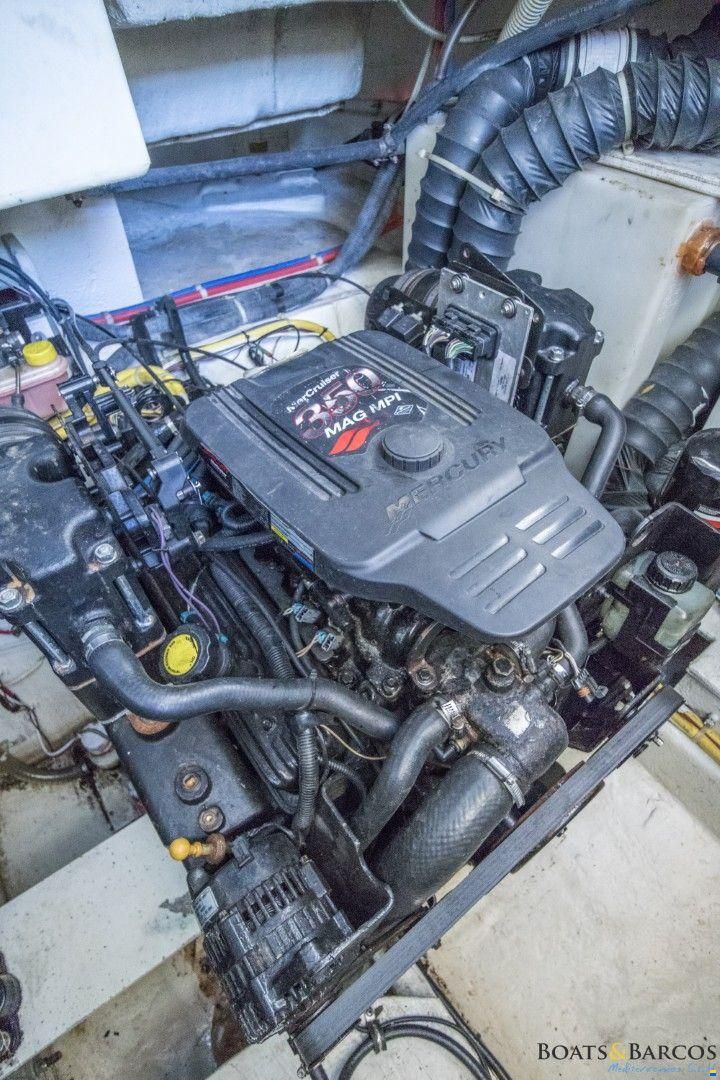 Bayliner 325