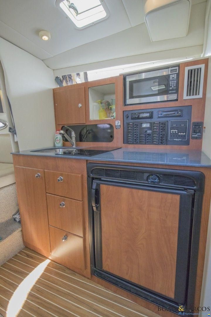 Bayliner 325