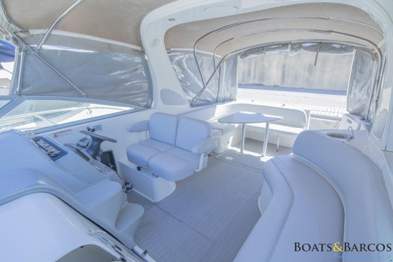 Bayliner 325