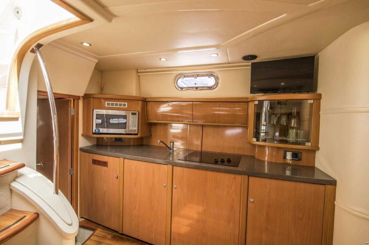 Sealine S42