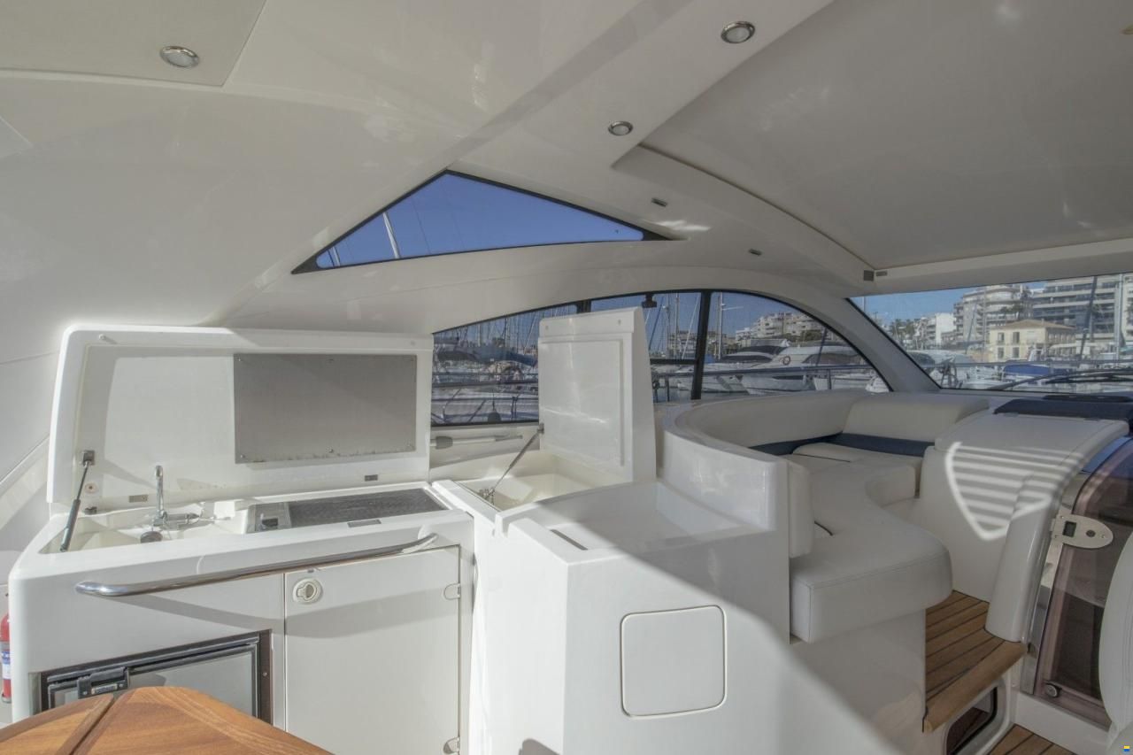 Fairline Targa 47