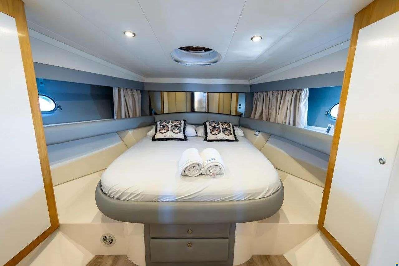 Fairline Squadron 56