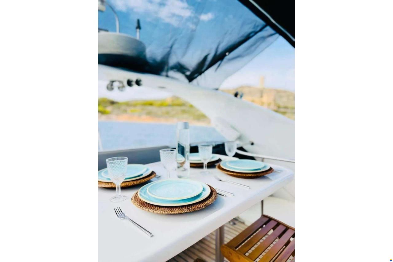 Fairline Squadron 56