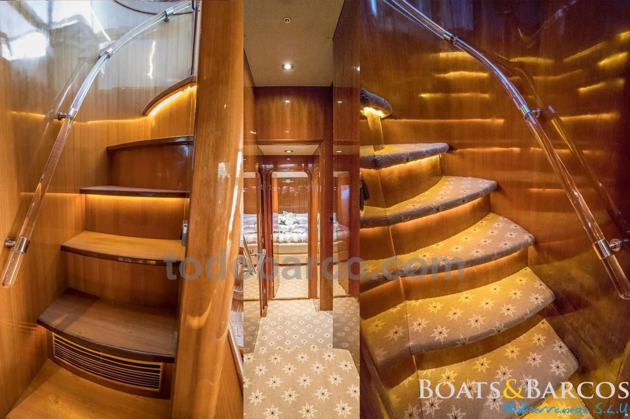 Elegance Yacht 76