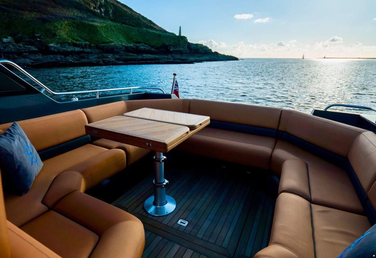 Sunseeker Martinique 36