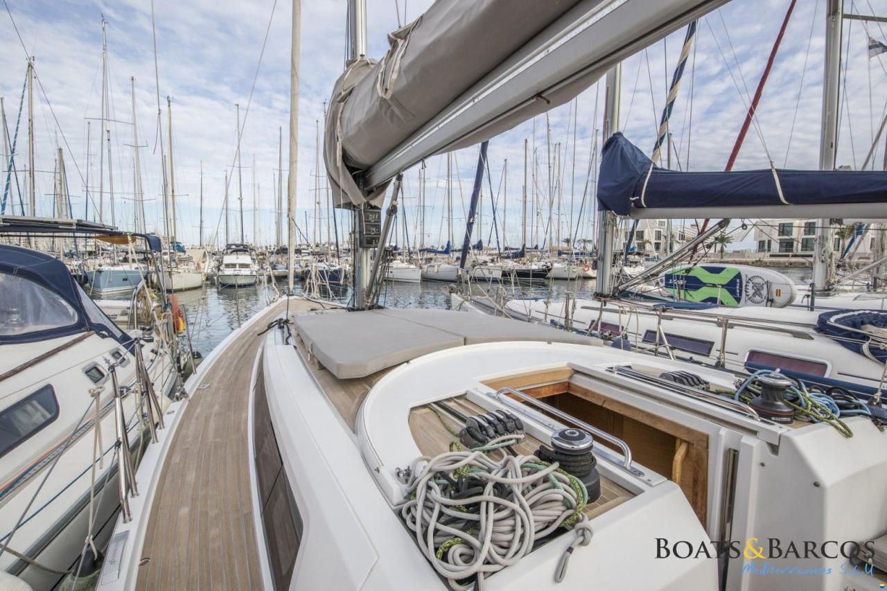 Grand Soleil 39