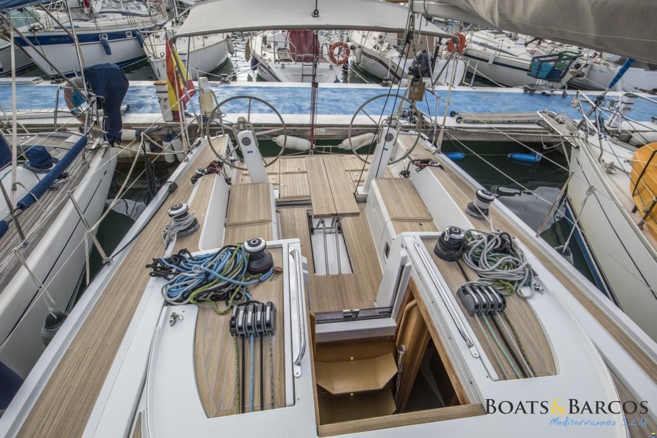 Grand Soleil 39