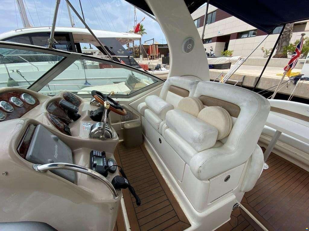 Sea Ray Sundancer 355