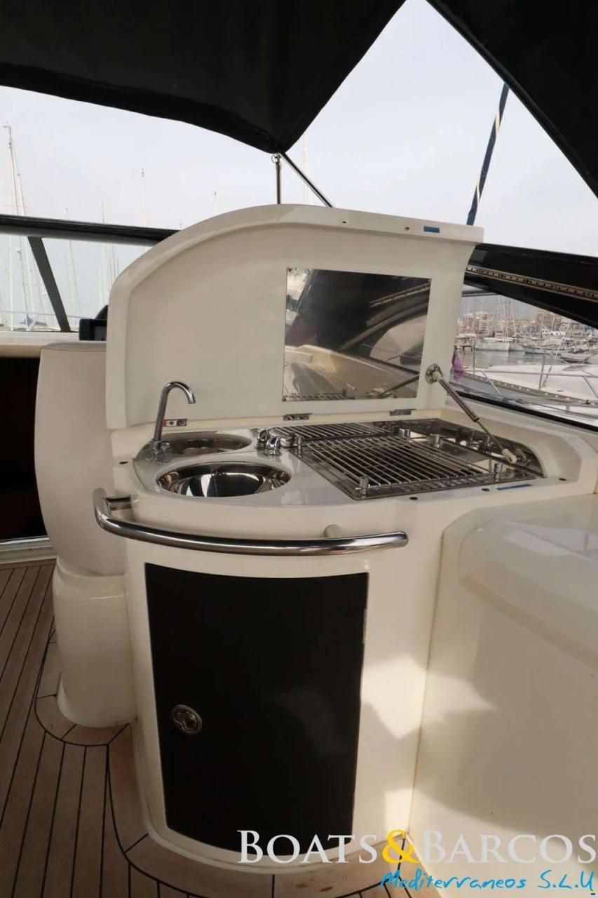 Princess V42
