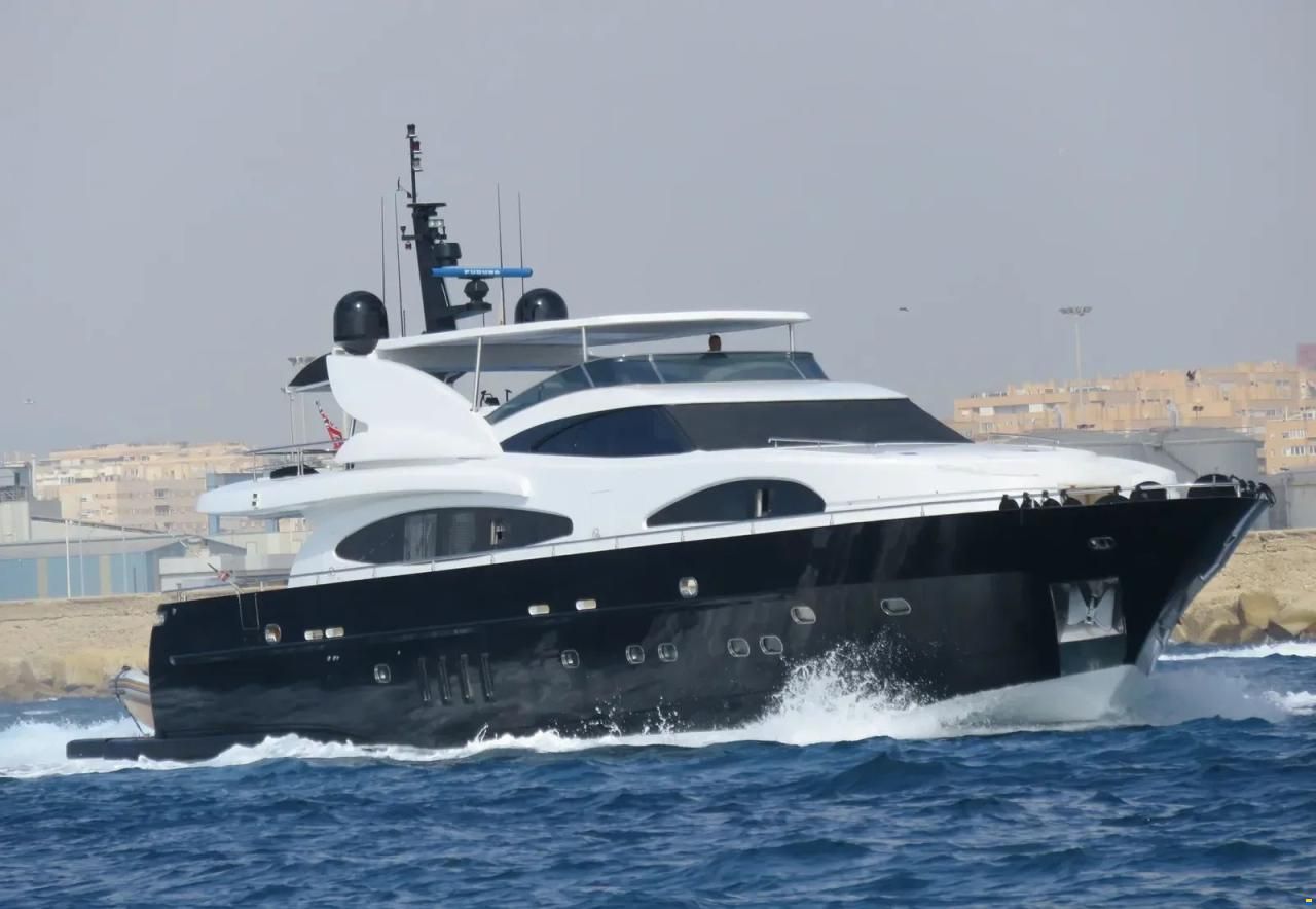 Astondoa 102 Glx