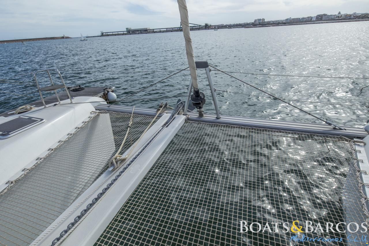 Lagoon 42