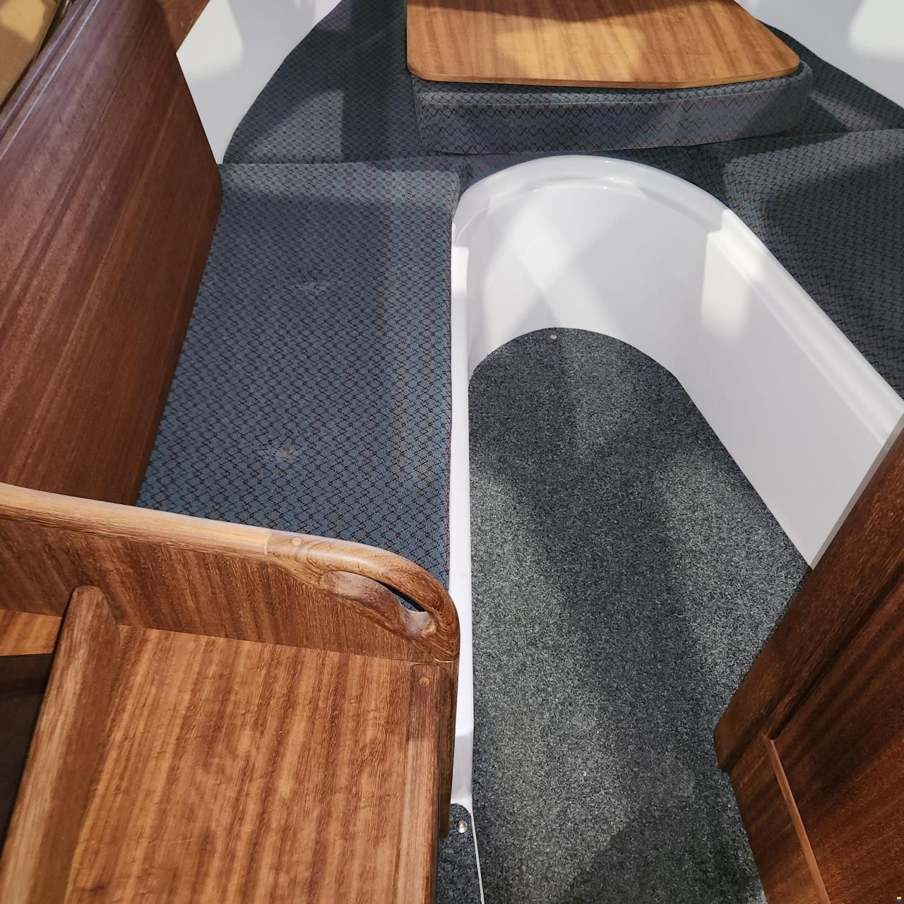 SBM 600 Cabin
