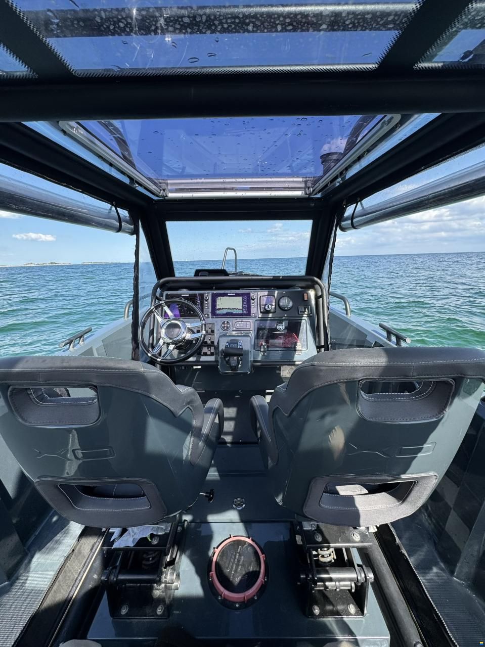 XO Boats DFNDR