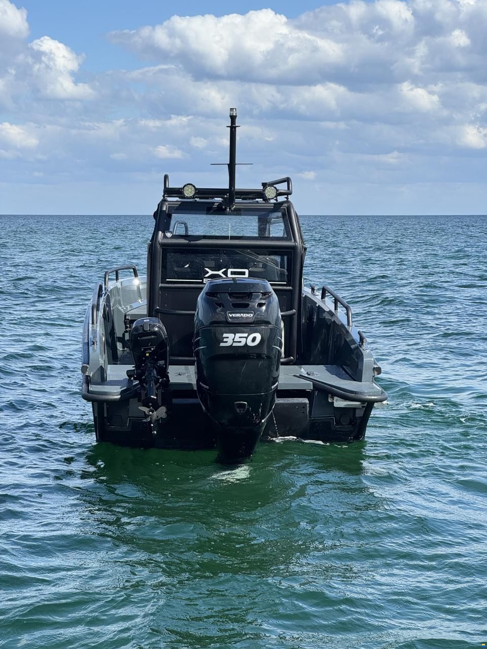 XO Boats DFNDR