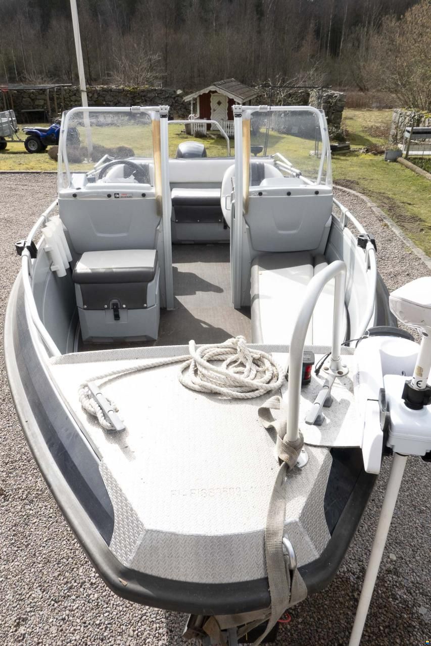 Buster Lx