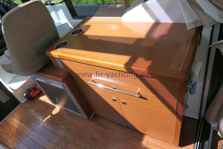 Jeanneau Merry Fisher 895