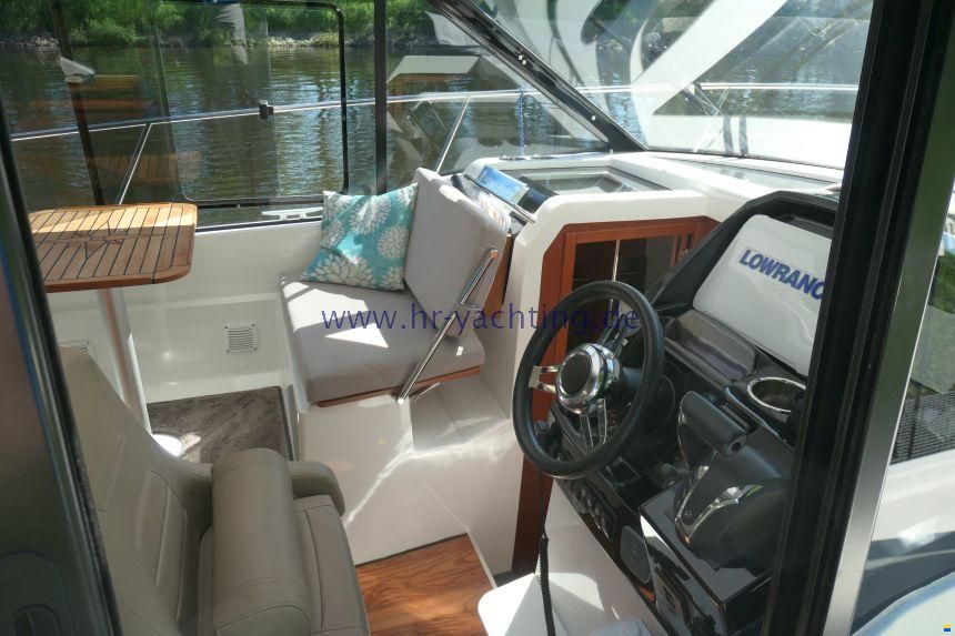 Jeanneau Merry Fisher 895