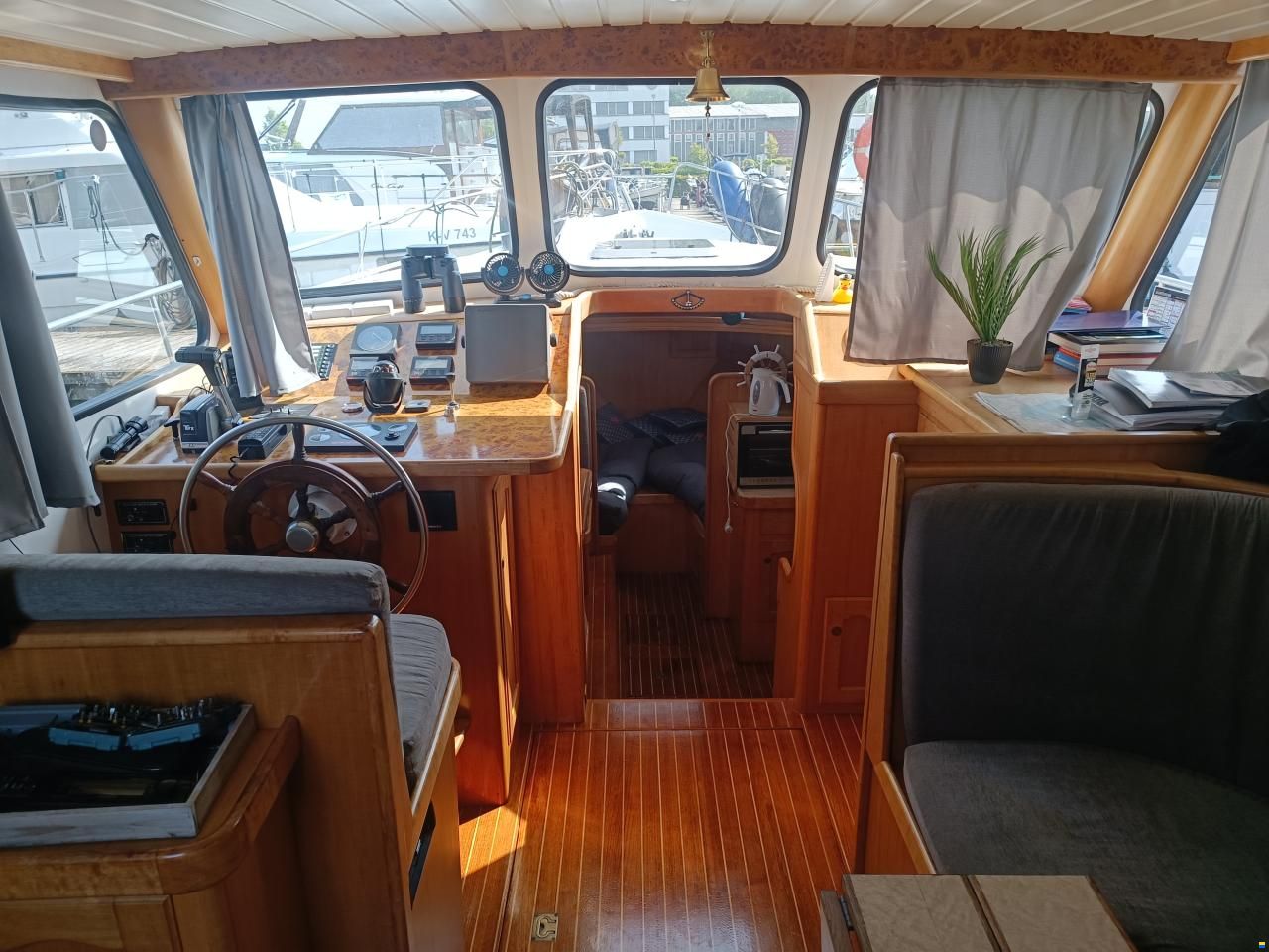 Gruno Motoryacht Verdr&auml;nger Stahlyacht