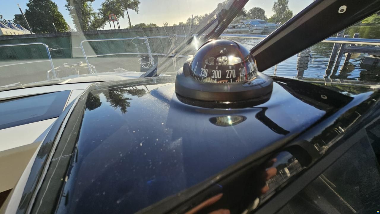 Jeanneau Merry Fisher 895 Offshore