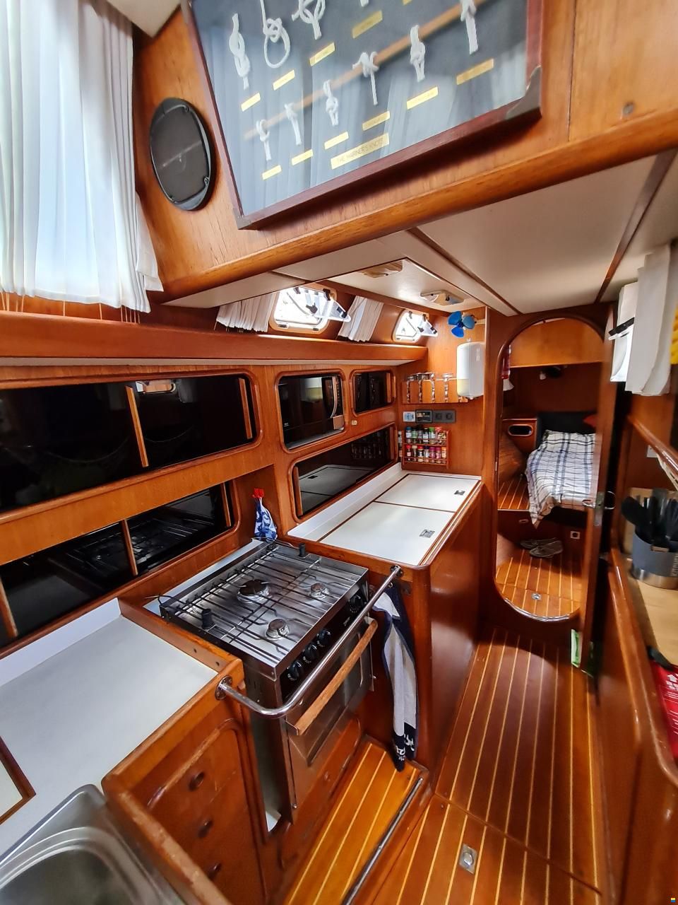 Oyster 53 HP