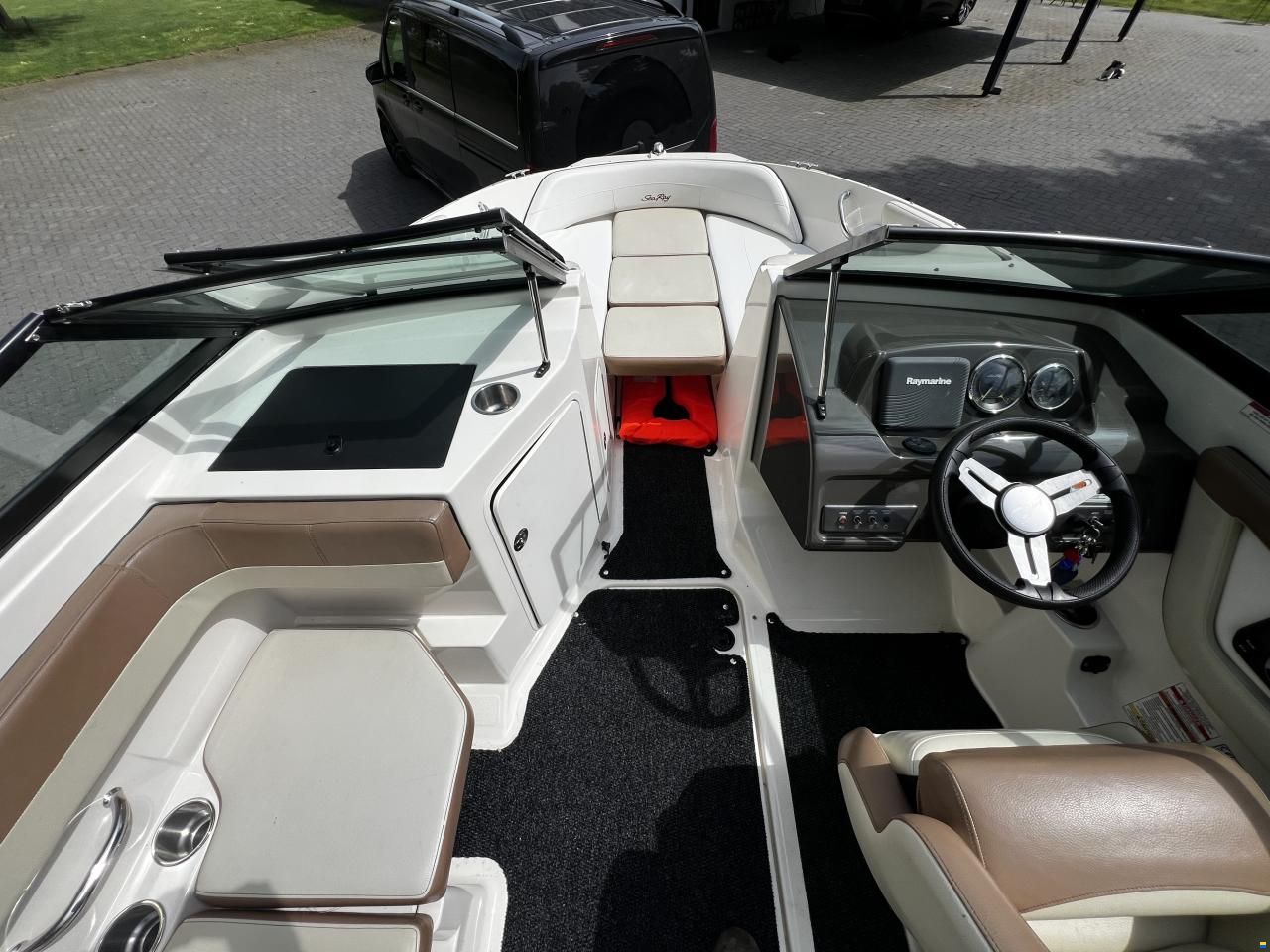 Sea Ray 190 SPX