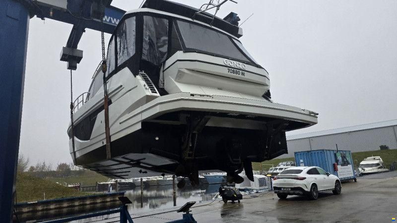 Galeon 470 SKY
