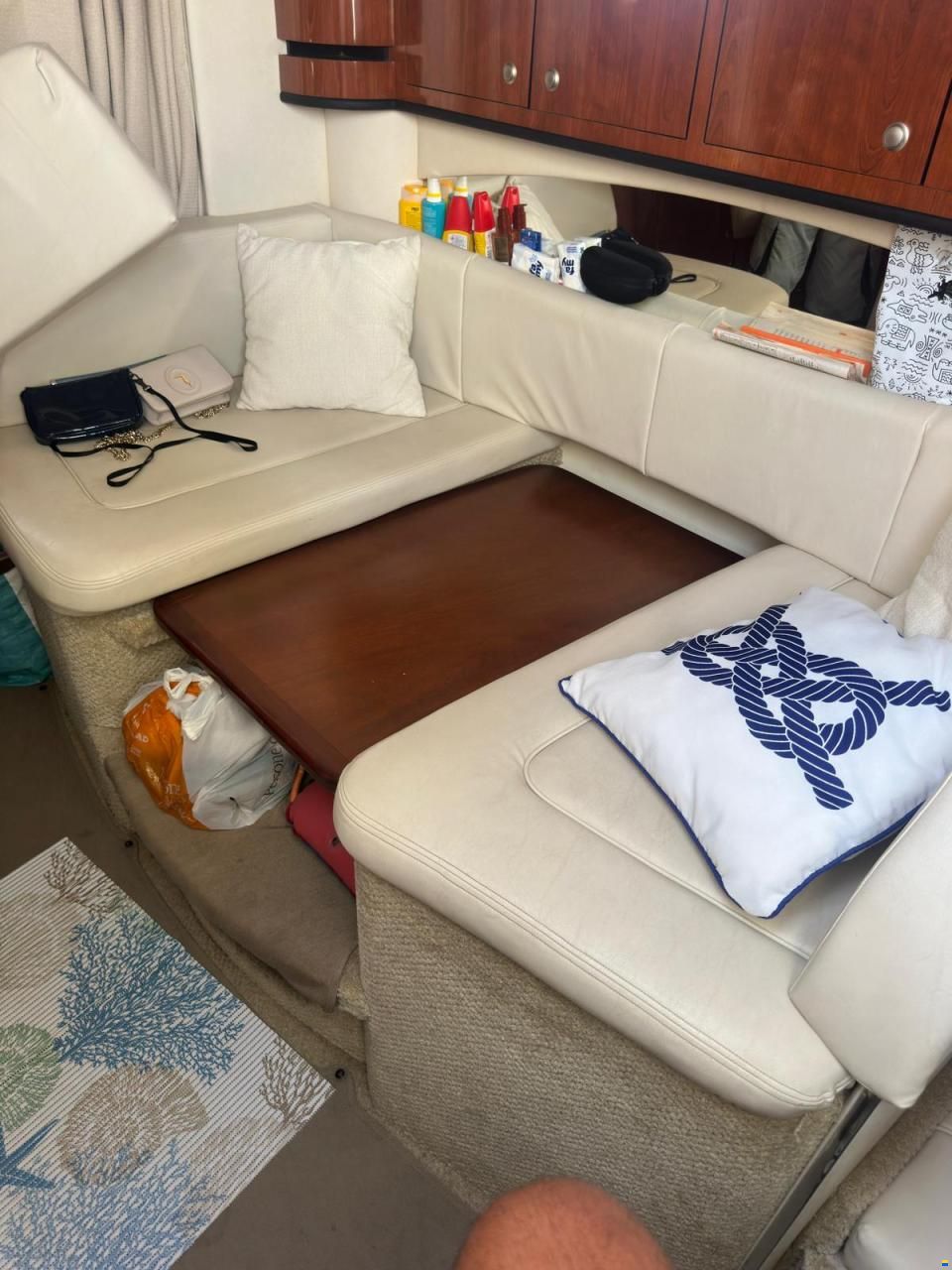 Sea Ray 335 Sundancer