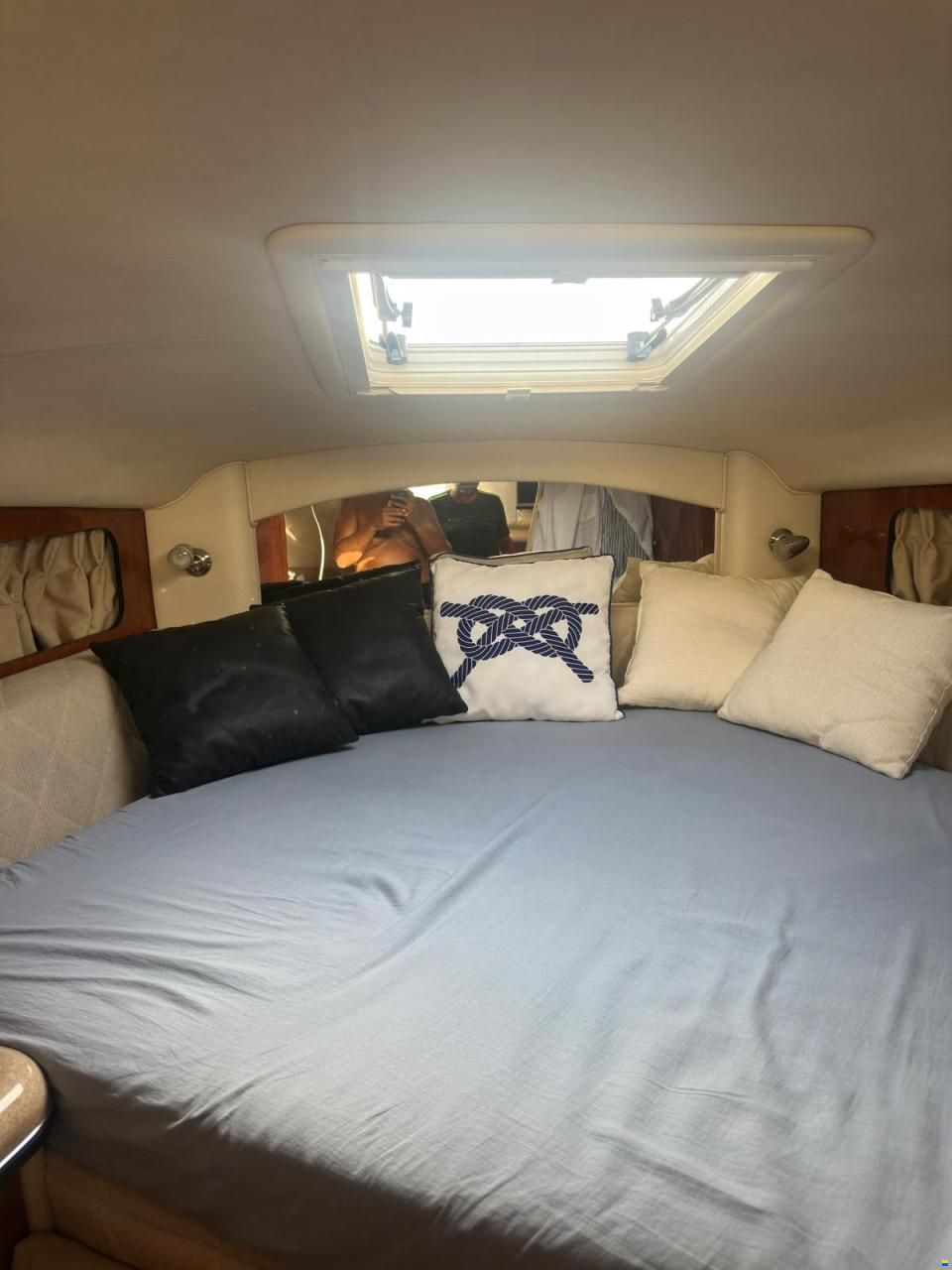 Sea Ray 335 Sundancer