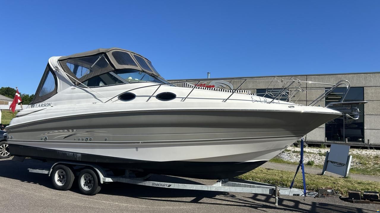 Larson 290 Cruiser