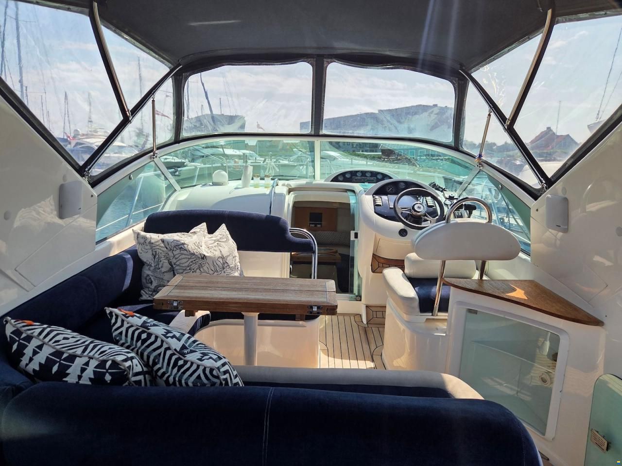 Fairline Targa 30